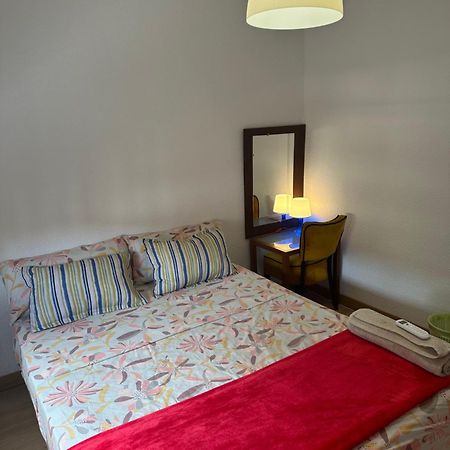 El Gengo Hostel Мадрид Екстериор снимка