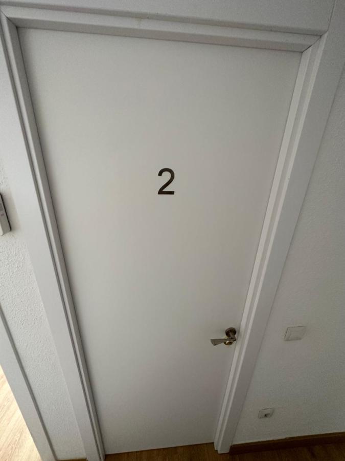 El Gengo Hostel Мадрид Екстериор снимка