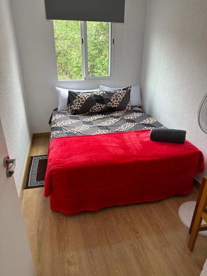 El Gengo Hostel Мадрид Екстериор снимка