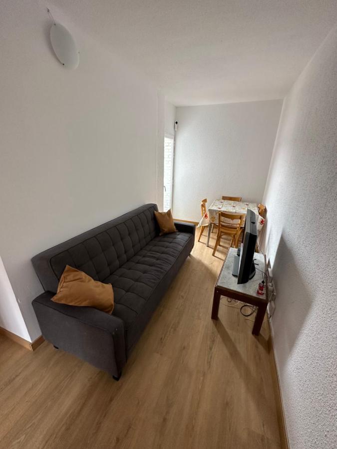 El Gengo Hostel Мадрид Екстериор снимка